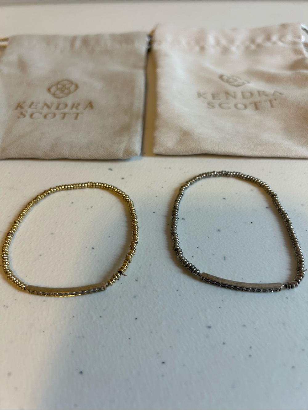Kendra Scott lot of Addison Stretch Bracelets in Silver and Gold - Picture 2 of 4